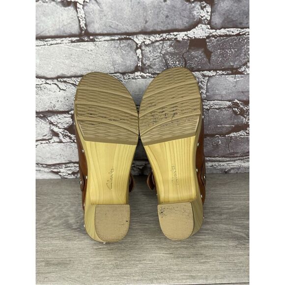 Clarks Artisan Brown Leather Round Toe Strap Stud Heel Shoes Women Sz 6M US/36EU - Picture 14 of 16